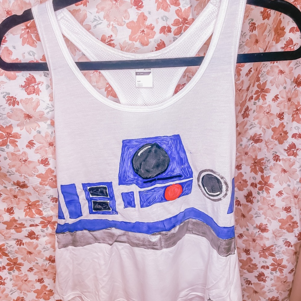 EUC CUSTOM hand painted R2-D2 tank size S